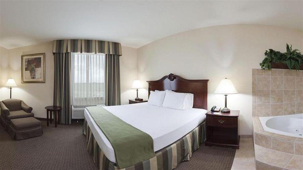 Holiday Inn Express Hotel & Suites Woodward Hwy 270 By Ihg Zewnętrze zdjęcie