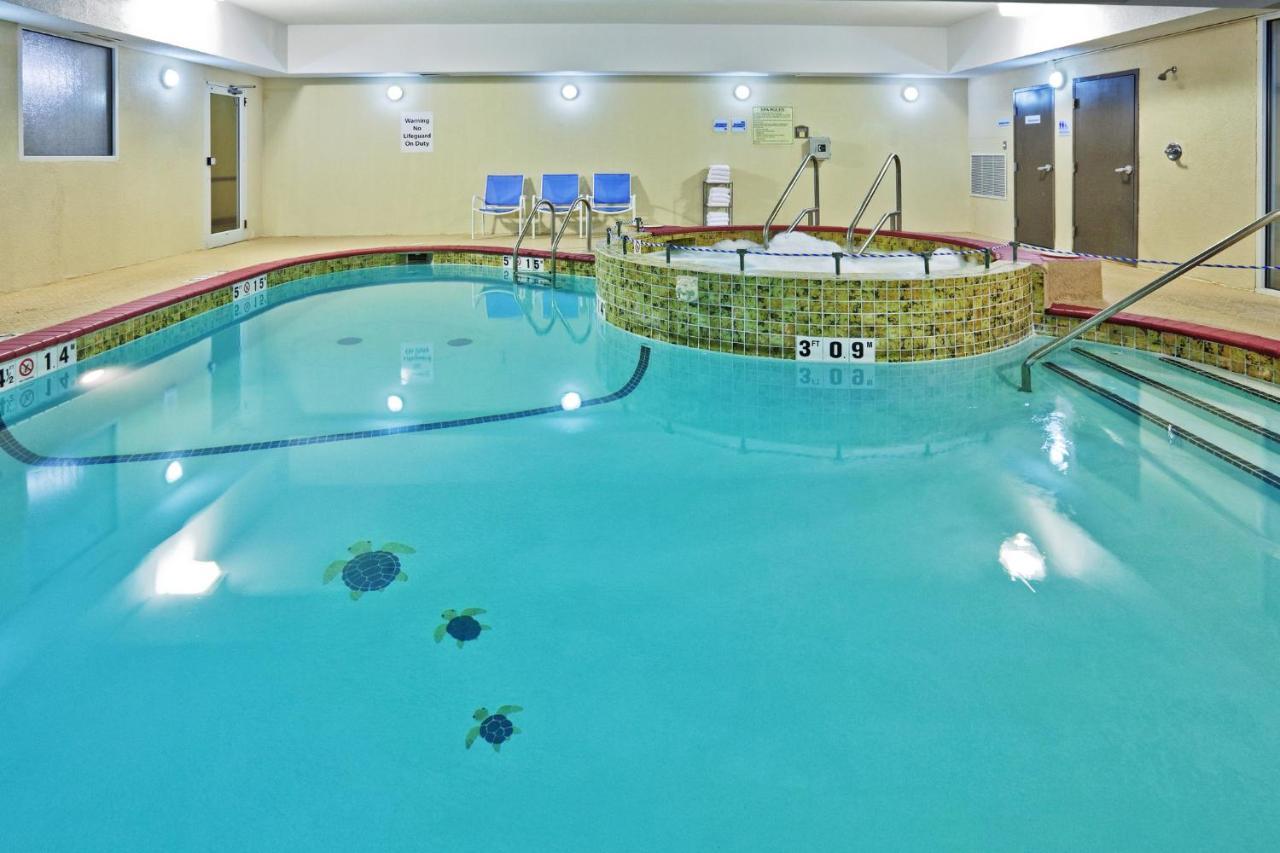 Holiday Inn Express Hotel & Suites Woodward Hwy 270 By Ihg Zewnętrze zdjęcie