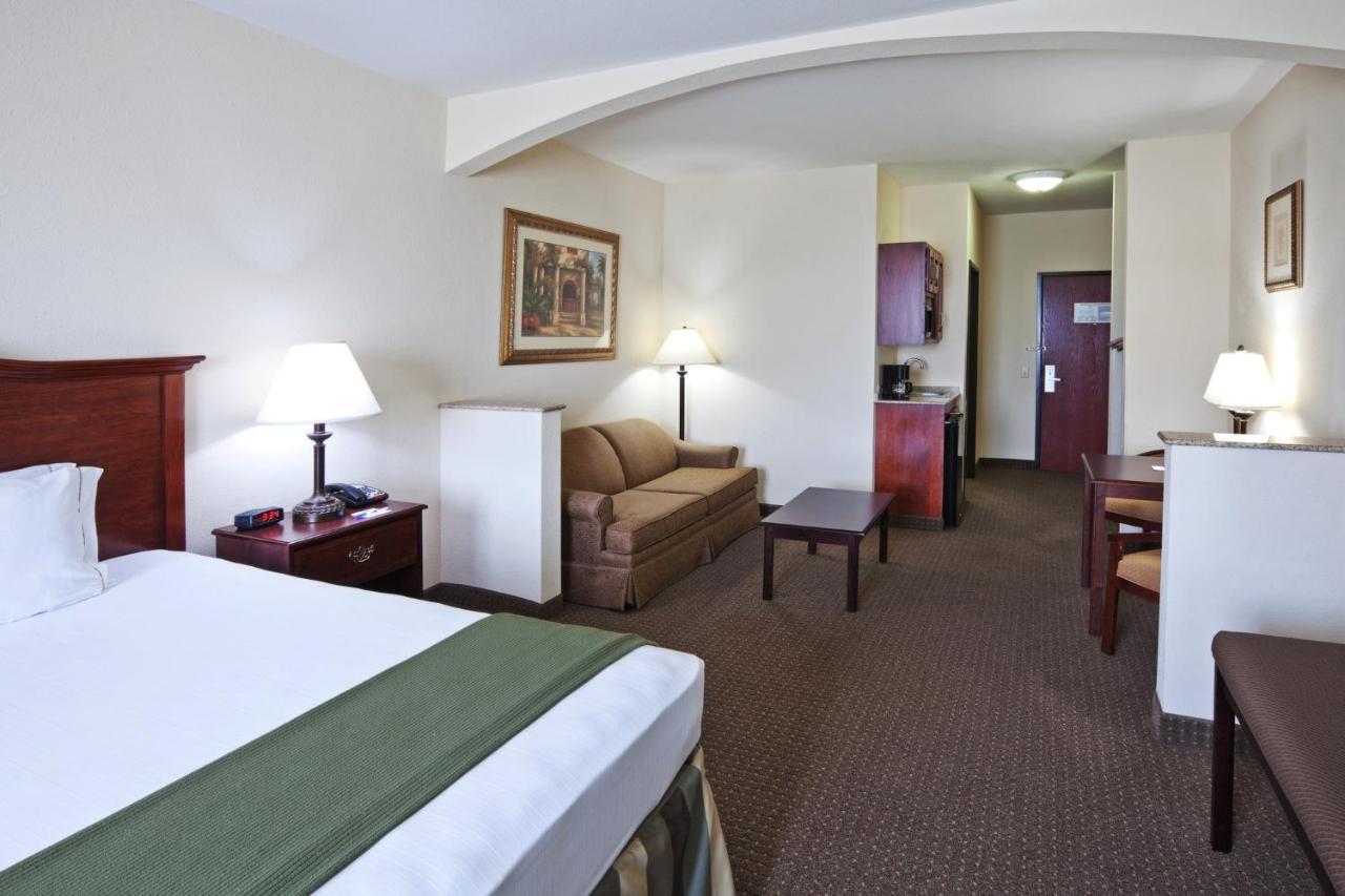 Holiday Inn Express Hotel & Suites Woodward Hwy 270 By Ihg Zewnętrze zdjęcie